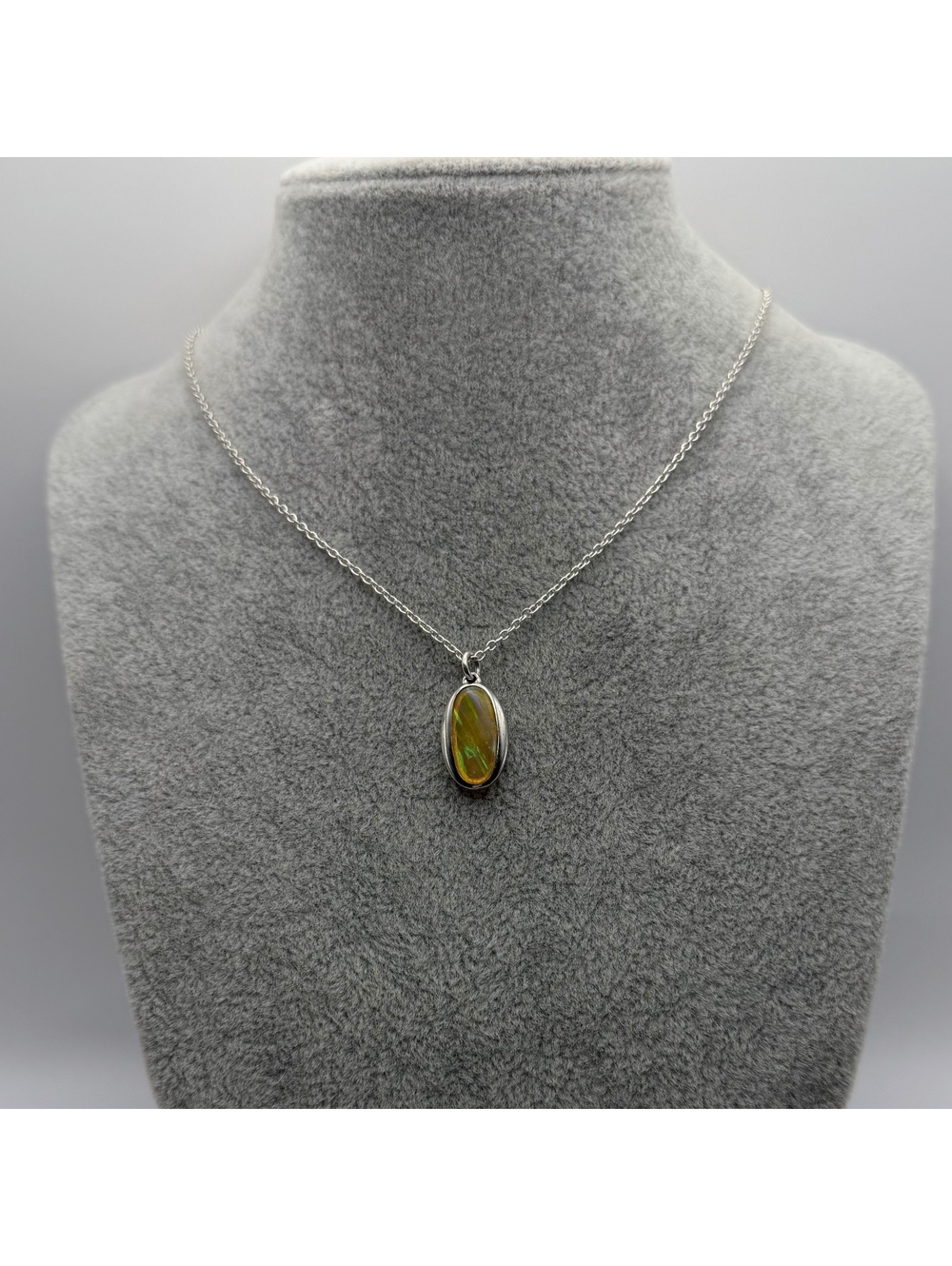 VTG 925 Sterling Silver Natural Green Fire Opal Pendant Necklace 18”